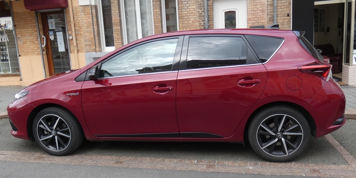 Toyota Auris — 3